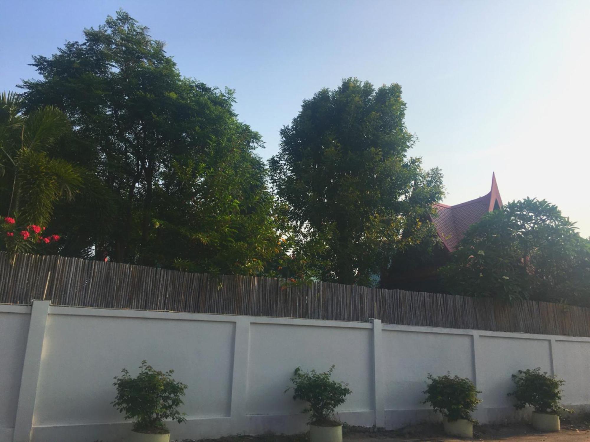 Leela House Villa HHQ Exterior photo