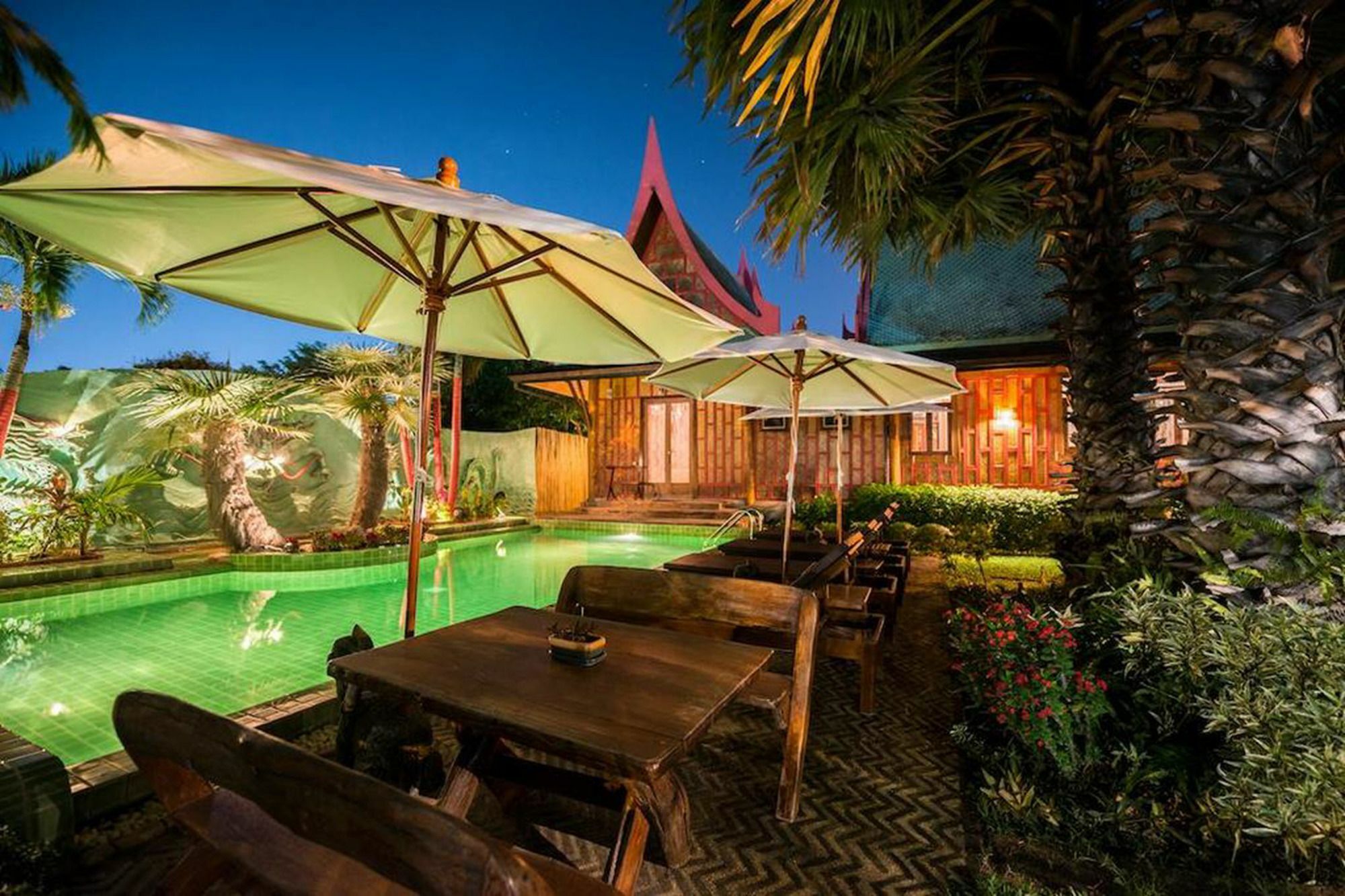 Leela House Villa HHQ Exterior photo